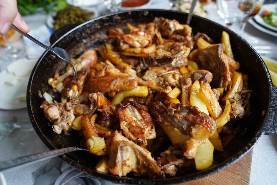 Foto de Alitas de Pollo con Patatas y Setas
