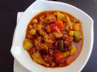 Foto de Cazuela de garbanzos con chorizo