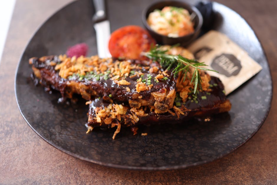 Foto de Costillas de ternera con chalotas y salsa de cebolla