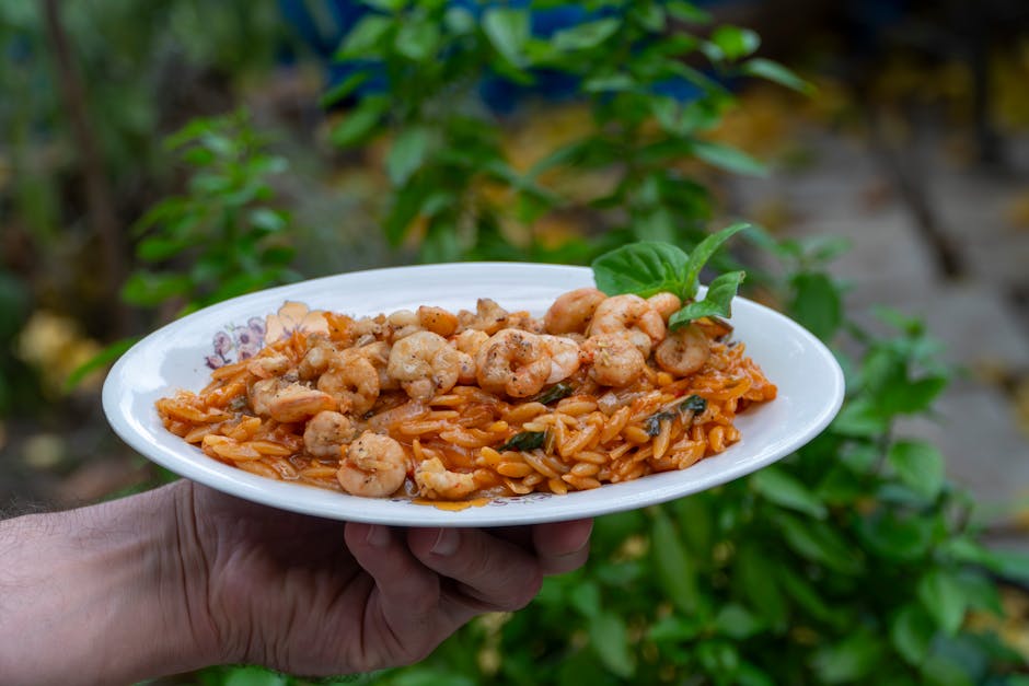 Foto de Ensalada de pasta con verduras y gambas